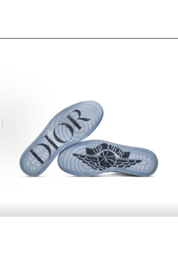 微信图片_20251201200440_404_27 DIOR x Jordan Air Jordan 1 High Og 'White Wolf Grey'