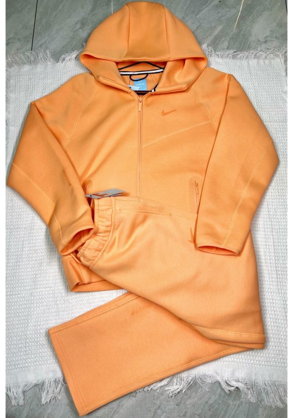 微信图片_20251205155423_460_27 Nike-nocta